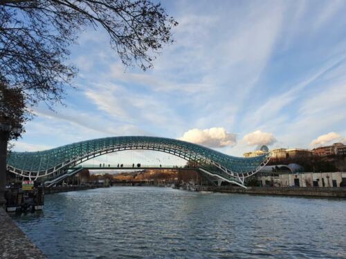 Friedensbrücke. 