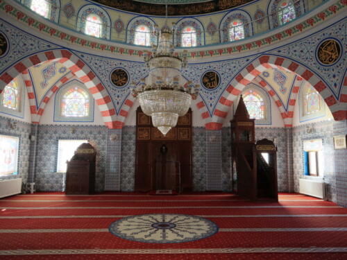 Inside the mosque in Sucuz. 